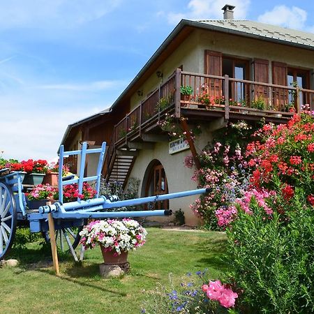 Les Alisiers Apartment Montclar  Ruang foto